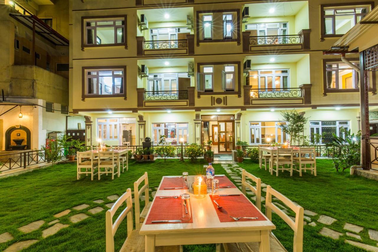 Hotel Acme Inn Κατμαντού Εξωτερικό φωτογραφία